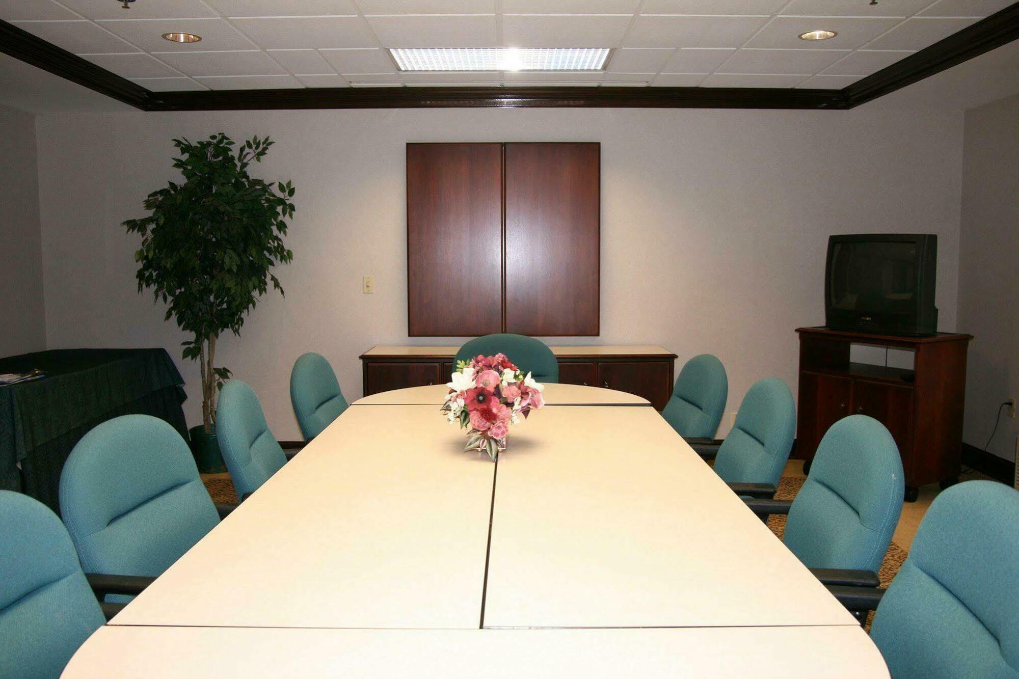 Hampton Inn & Suites Bethlehem Facilidades foto